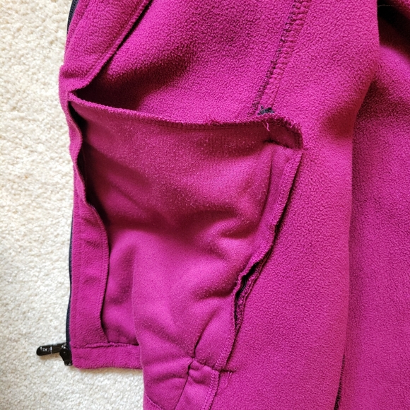 Fushia Zipped Hoodie - Picture 5 of 8